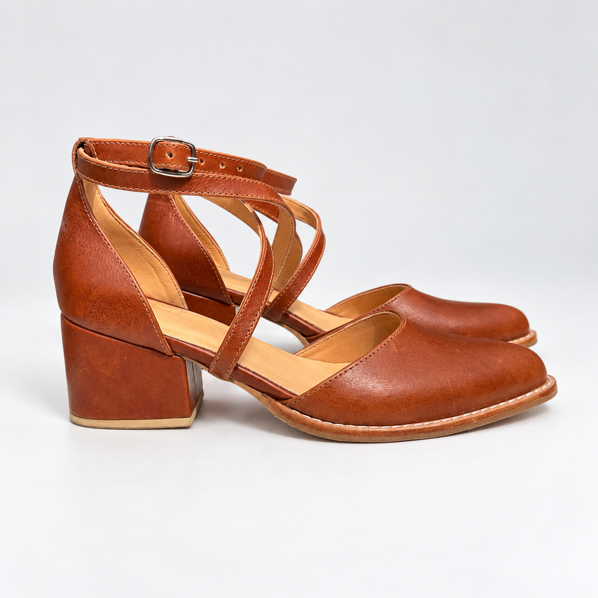 Edith Salvaje Caoba — par lateral